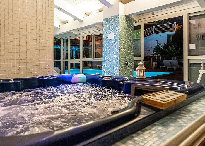 別荘 Mediterraneo Relais - Gym, Pool & アグローポリ